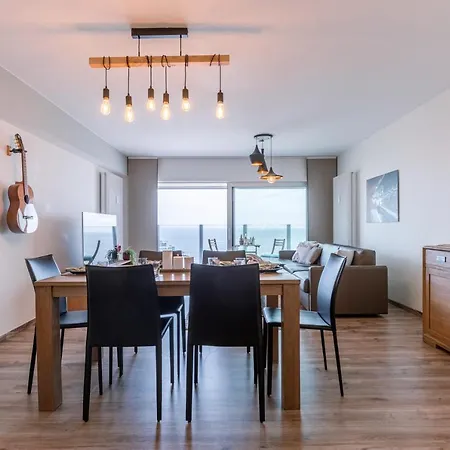 Spacious And Bright With Terrace View Apartment Blankenberge