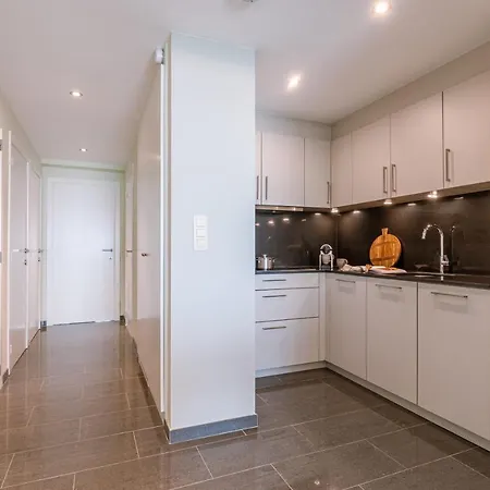 Spacious And Bright With Terrace View Blankenberge